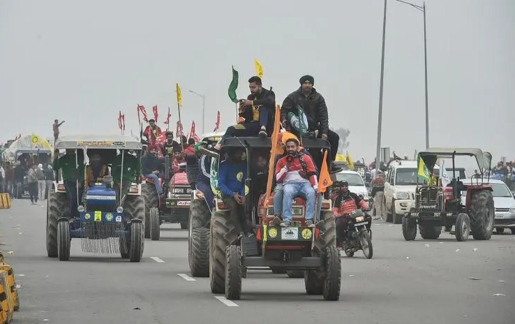 'Police first authority to decide': SC defers hearing on Centre's plea against farmers’ R-Day tractor parade